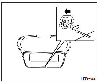 Nissan Note. Compuerta trasera