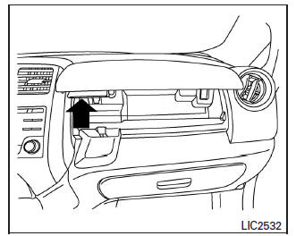 Nissan Note. Compartimientos para guardar 