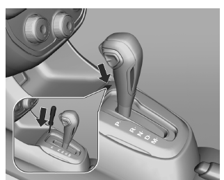 Chevrolet Cobalt. Libere la palanca selectora